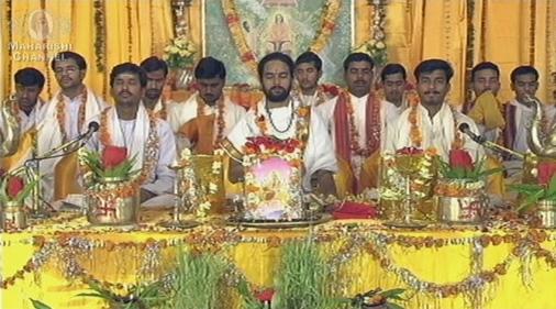 Pandits on Chaitra Navaratri 2009 I.jpg